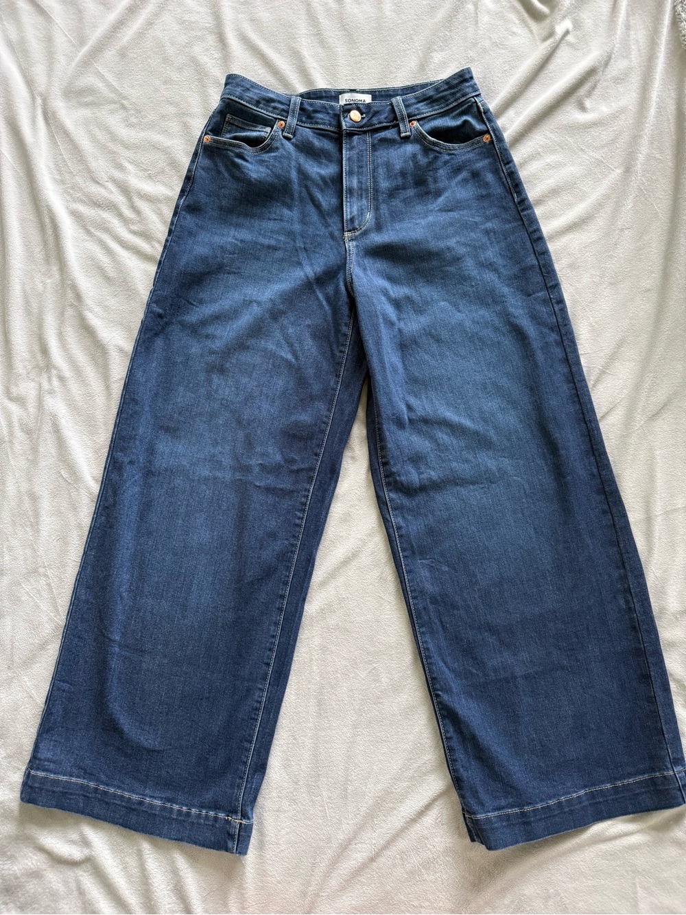 Sonoma dark wash denim culotte jeans high-rise waist, wide leg cropped size 10